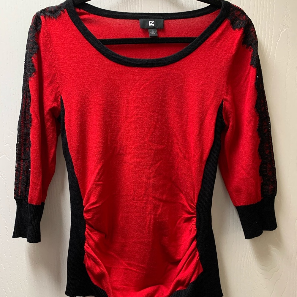 Red and black lace accent 3/4 sleeve sweater